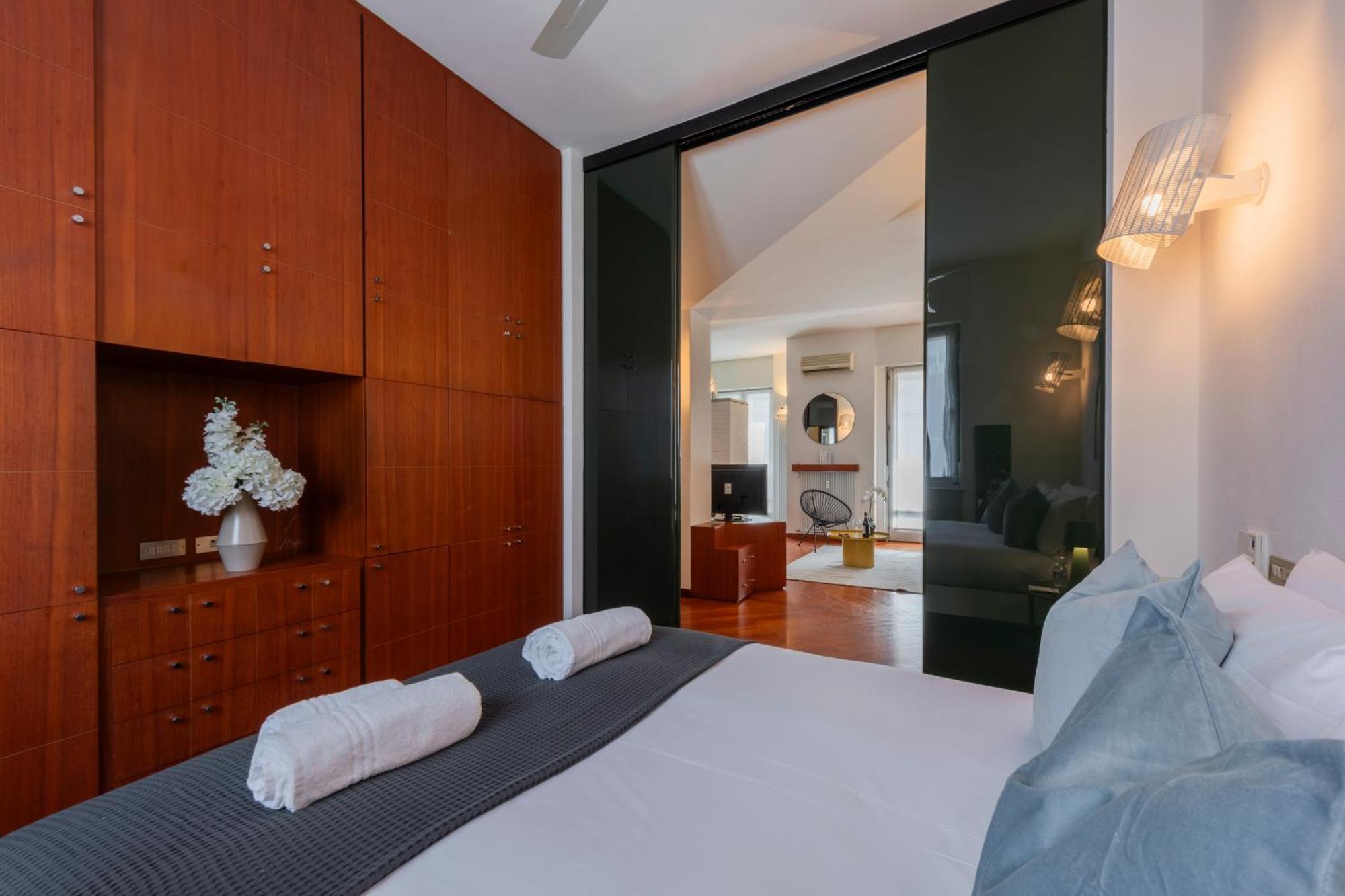 Sweett - San Vincenzo Apartment Milan Bagian luar foto